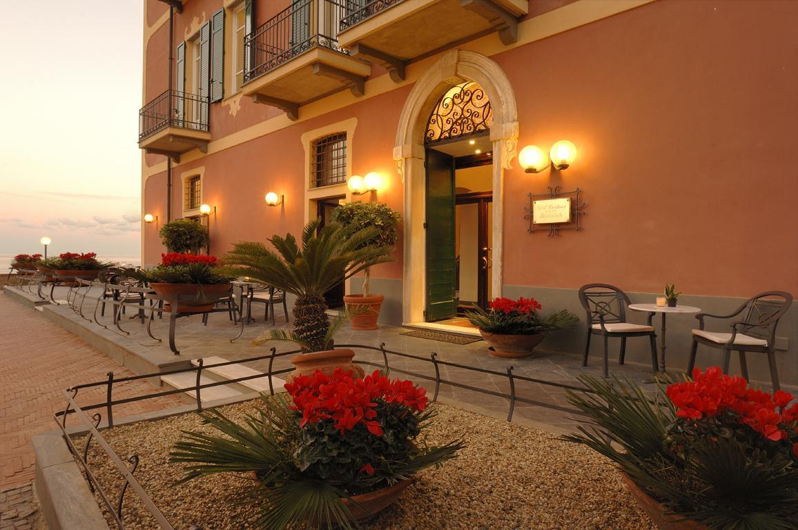Hotel Residence Baiadelsole Laigueglia Eksteriør bilde